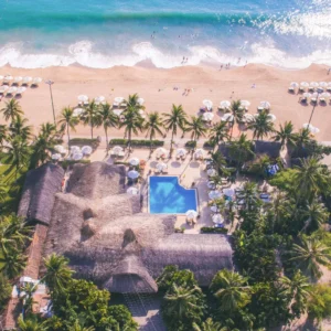 beachfront restaurant Nha Trang